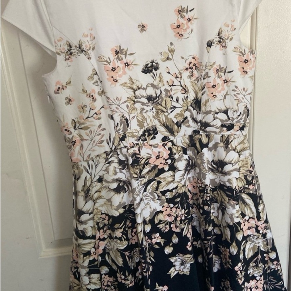 Isaac Mizrahi Live Dress size 8 - Picture 3 of 9